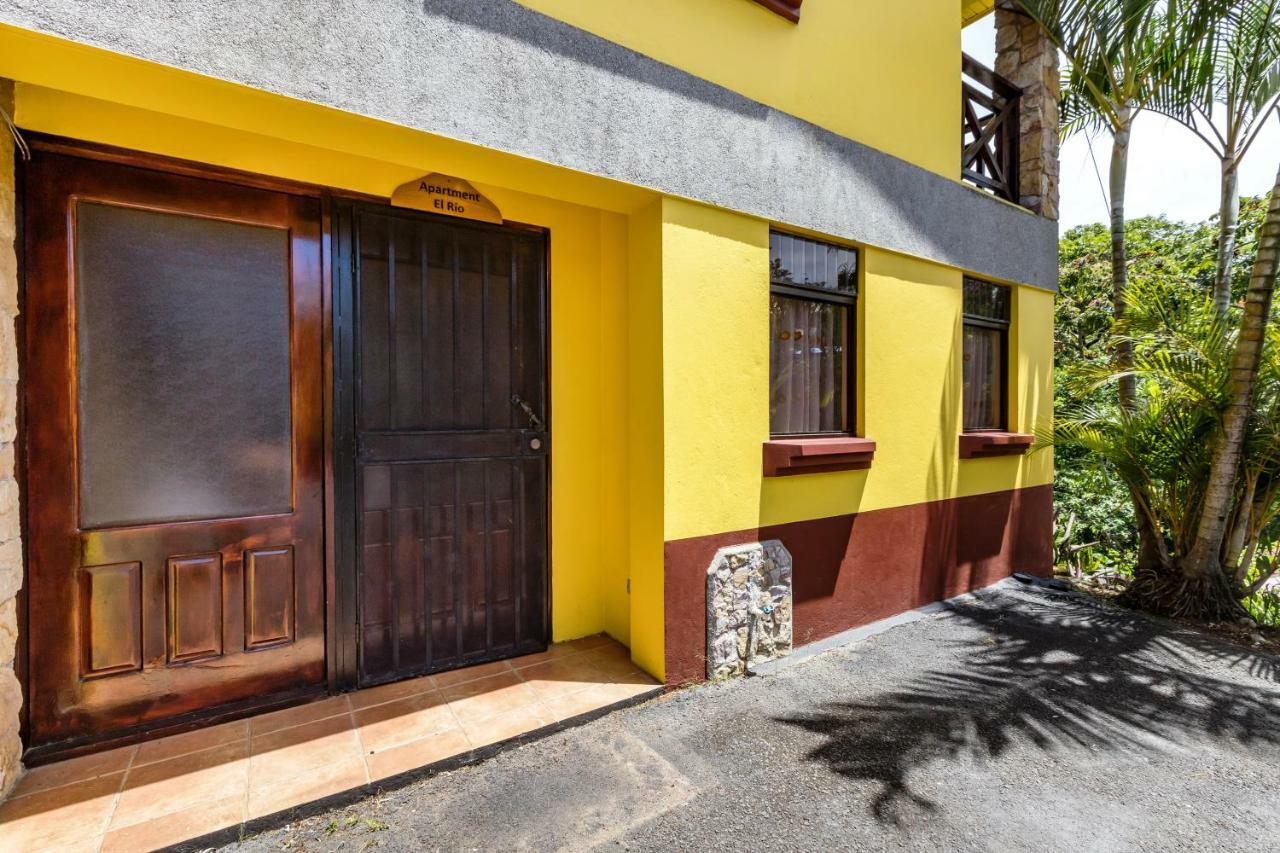 غريسيا La Terraza Guest House B&B المظهر الخارجي الصورة